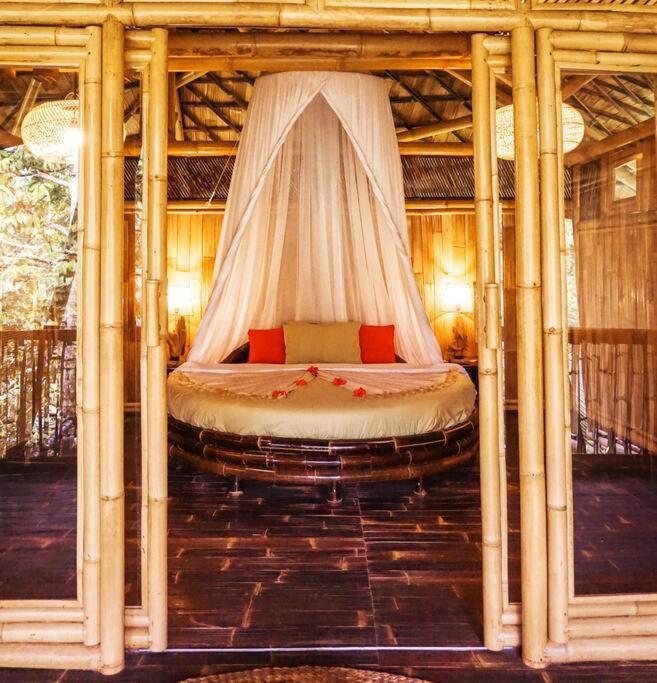 Eco Bamboo Island Bali - Bamboo House #4 Villa Selat Kültér fotó